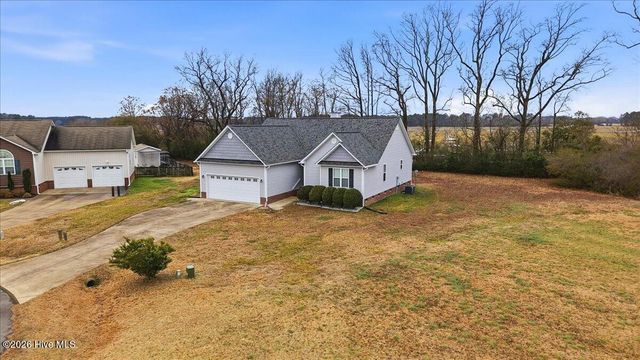 40 Farmgate Court, Selma, NC 27576