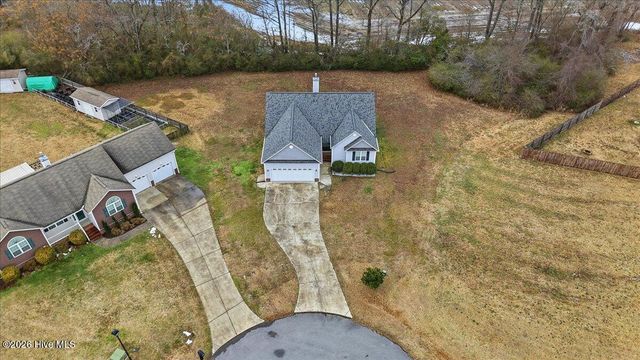 40 Farmgate Court, Selma, NC 27576