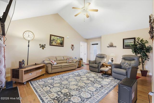 40 Farmgate Court, Selma, NC 27576