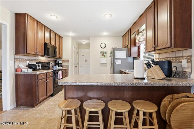 40 Farmgate Court, Selma, NC 27576