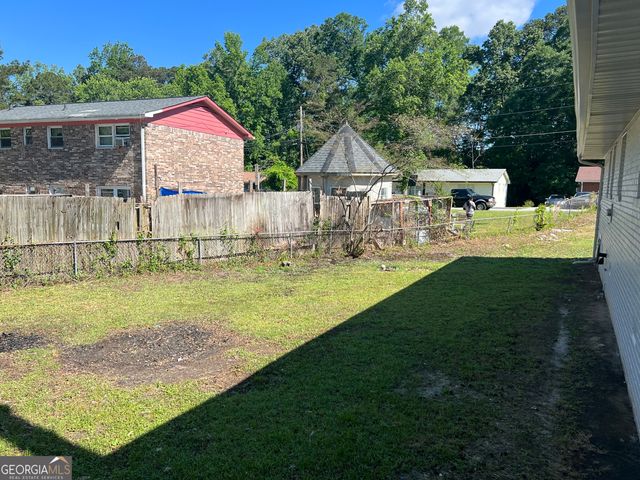 2875 Carriage Lane, South Fulton, GA 30349