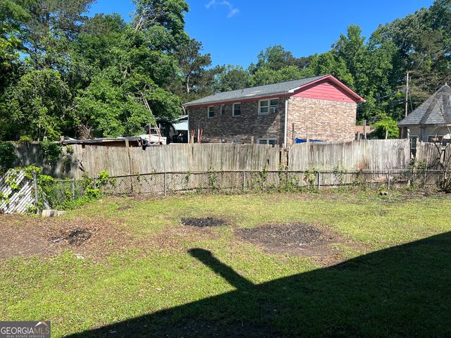 2875 Carriage Lane, South Fulton, GA 30349