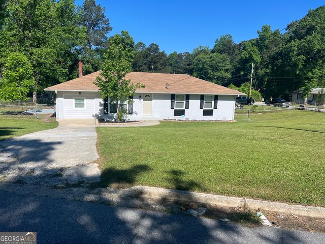 2875 Carriage Lane, South Fulton, GA 30349