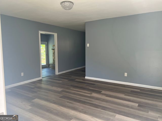 2875 Carriage Lane, South Fulton, GA 30349