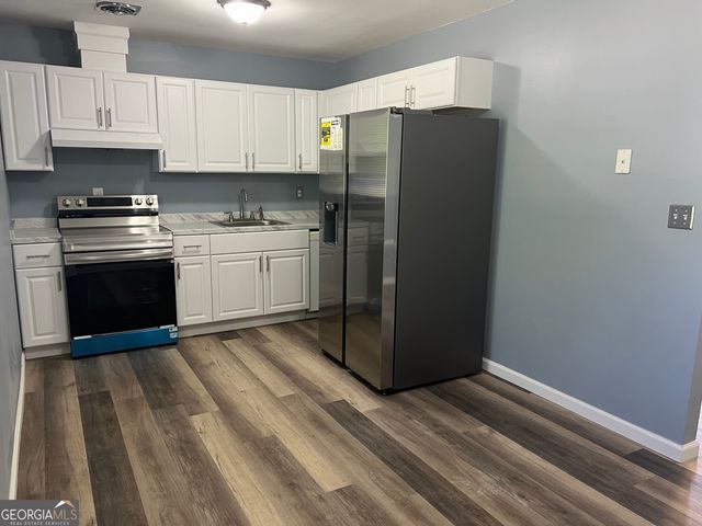 2875 Carriage Lane, South Fulton, GA 30349