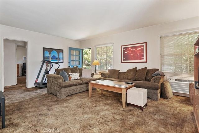 5420 Kester, Sherman Oaks, CA 91411