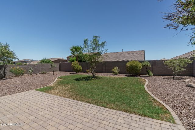 18345 W ONYX Avenue, Waddell, AZ 85355