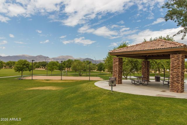 18345 W ONYX Avenue, Waddell, AZ 85355