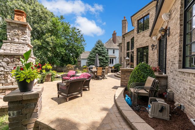 917 Jackson Avenue, Naperville, IL 60540