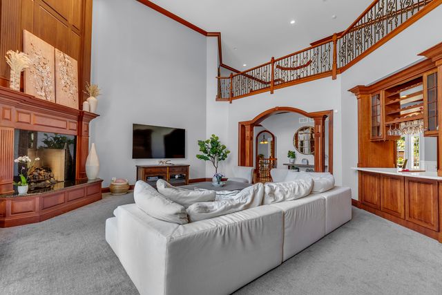 917 Jackson Avenue, Naperville, IL 60540
