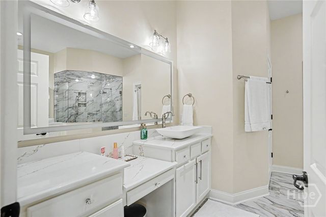 1201 River Oaks Drive, Richmond Hill, GA 31324