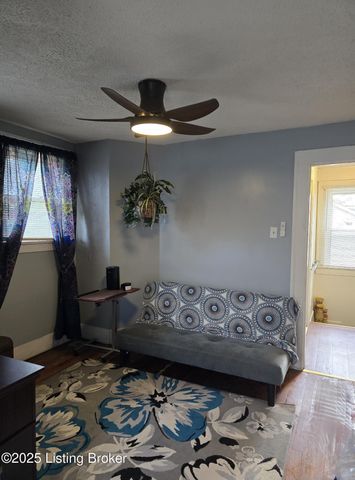 111 S 40th St, Louisville, KY 40212