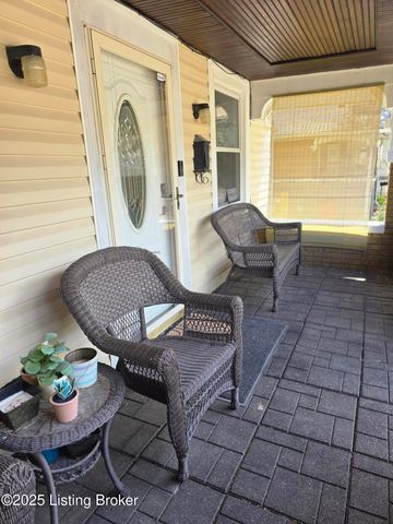 111 S 40th St, Louisville, KY 40212