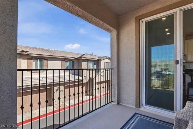 5730 Sky Pointe Drive 153, Las Vegas, NV 89130