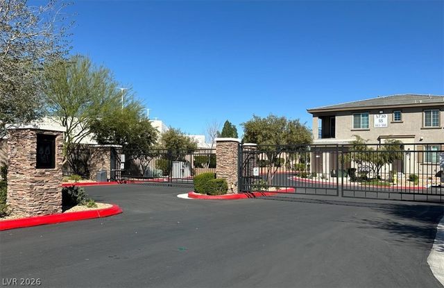 5730 Sky Pointe Drive 153, Las Vegas, NV 89130
