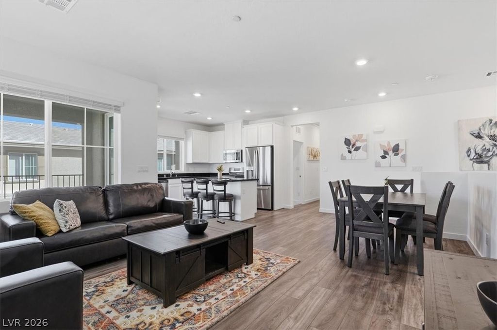 5730 Sky Pointe Drive 153, Las Vegas, NV 89130