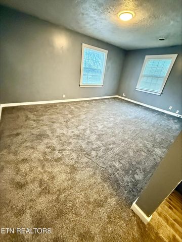 2703 Bridalwood Drive, Knoxville, TN 37917