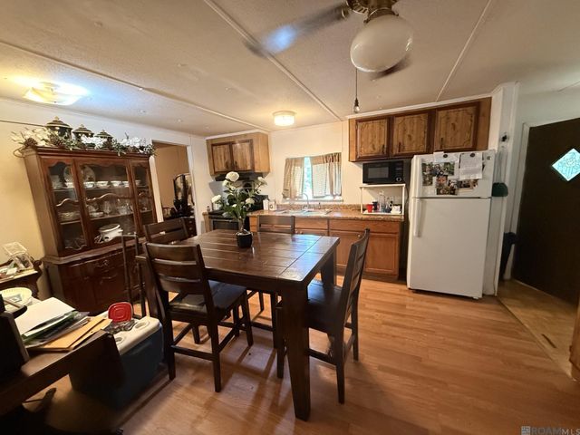 8481 Sharee Pl, Denham Springs, LA 70726
