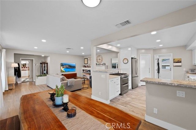 1612 Bellevue, Redlands, CA 92373