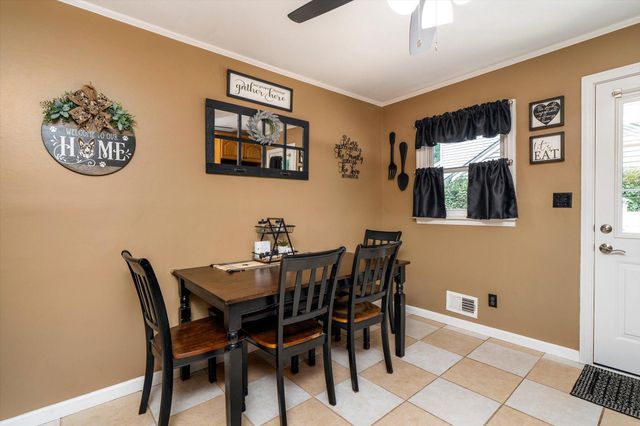 67 WICKOM AVE, Hamilton, NJ 08690