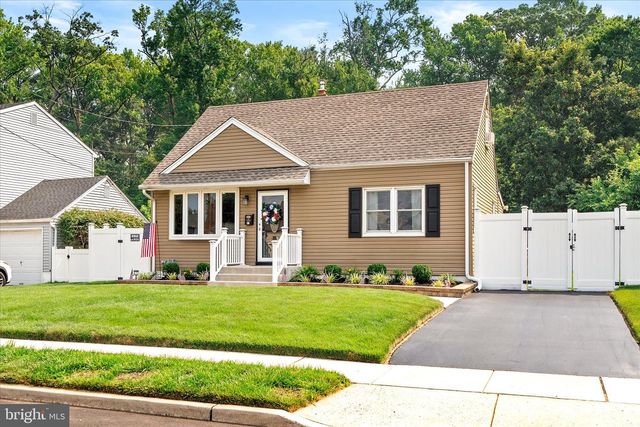 67 WICKOM AVE, Hamilton, NJ 08690