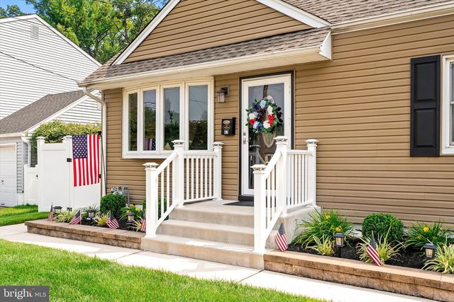 67 WICKOM AVE, Hamilton, NJ 08690