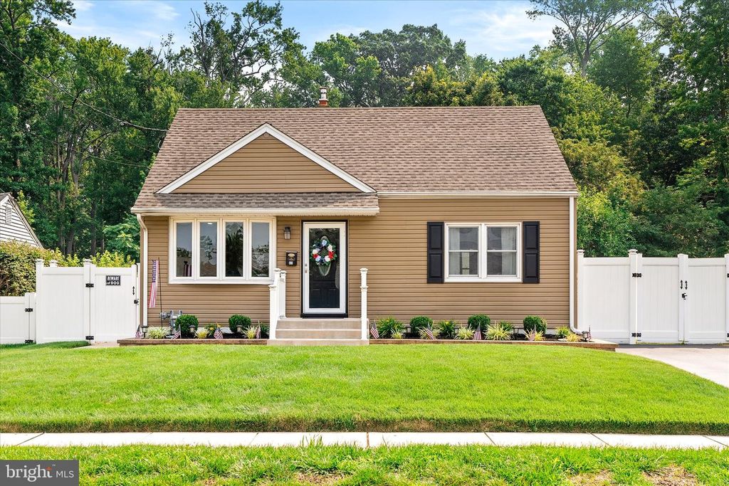 67 WICKOM AVE, Hamilton, NJ 08690
