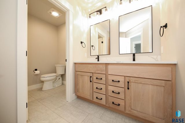 505 Sassafras Cir Circle, Sioux Falls, SD 57110