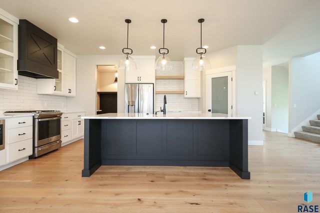 505 Sassafras Cir Circle, Sioux Falls, SD 57110