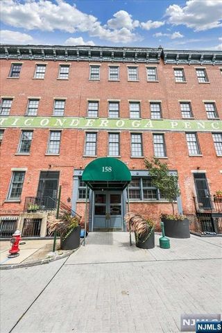 158 Wayne Street 423 A, Jersey City, NJ 07302