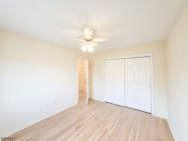 1 Rutland Ln, Monroe Twp., NJ 08831