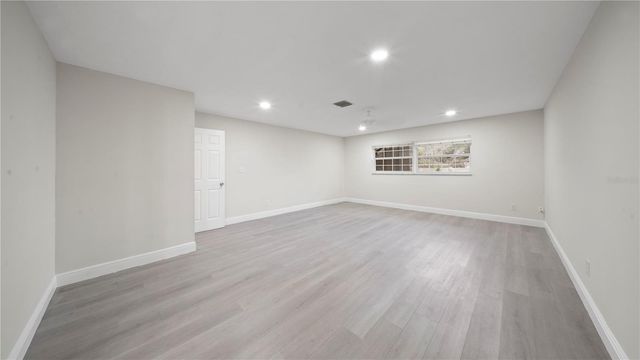 2662 DERBYSHIRE ROAD, Maitland, FL 32751