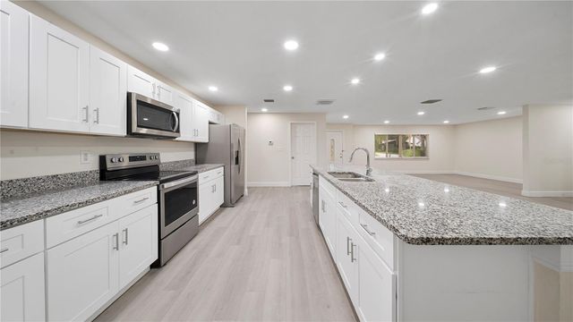 2662 DERBYSHIRE ROAD, Maitland, FL 32751