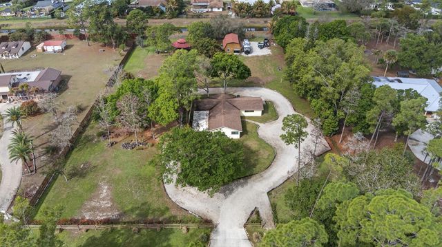 749 W Rambling Drive, Wellington, FL 33414
