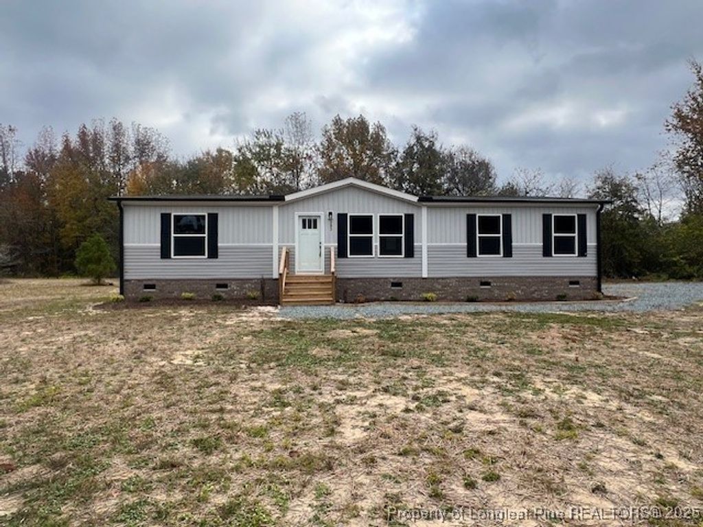 385 Page Road, Godwin, NC 28344
