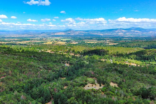 685 Jacksonville Res Road, Jacksonville, OR 97530