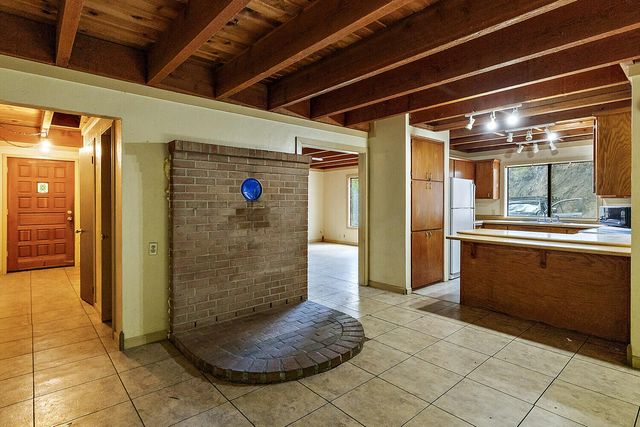 685 Jacksonville Res Road, Jacksonville, OR 97530