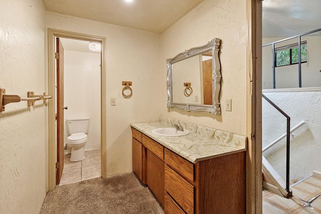 685 Jacksonville Res Road, Jacksonville, OR 97530