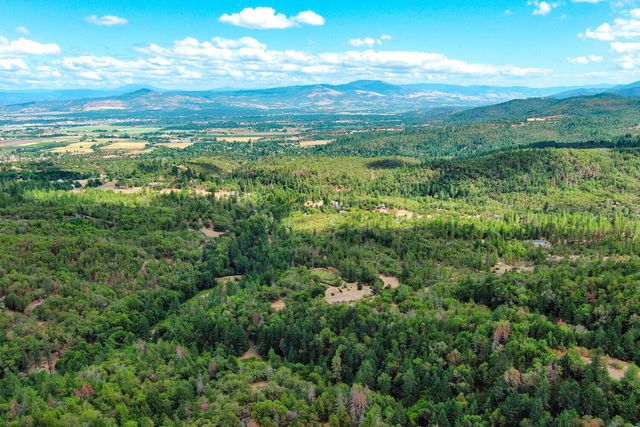 685 Jacksonville Res Road, Jacksonville, OR 97530