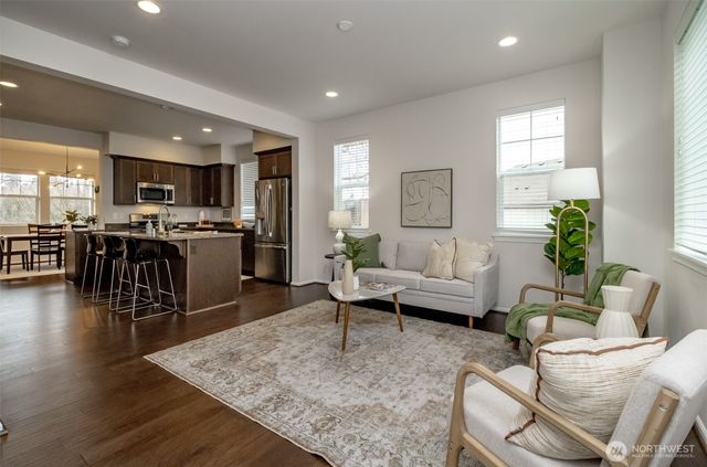 6830 31st Avenue SW, Seattle, WA 98126