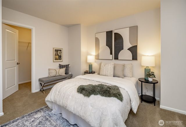 6830 31st Avenue SW, Seattle, WA 98126