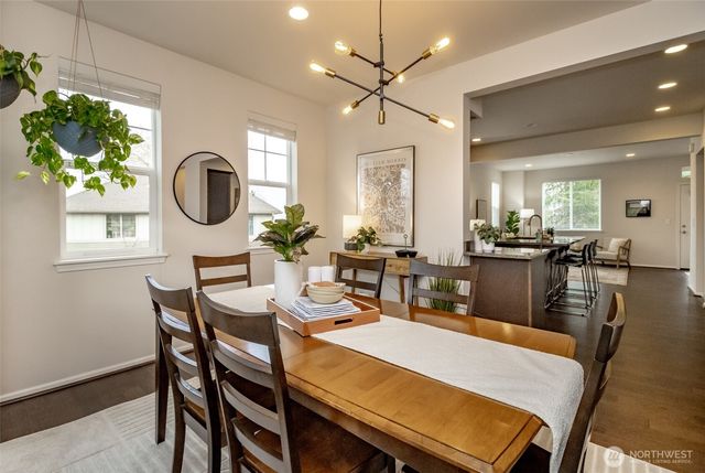 6830 31st Avenue SW, Seattle, WA 98126