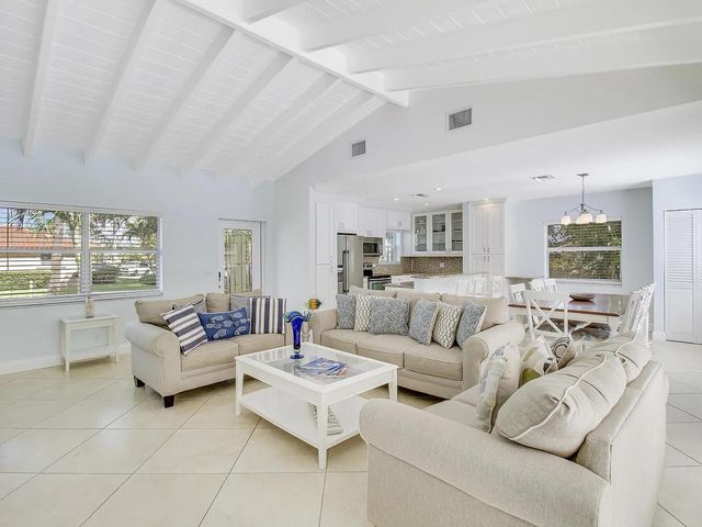 1310 Manor Drive, Singer Island, FL 33404