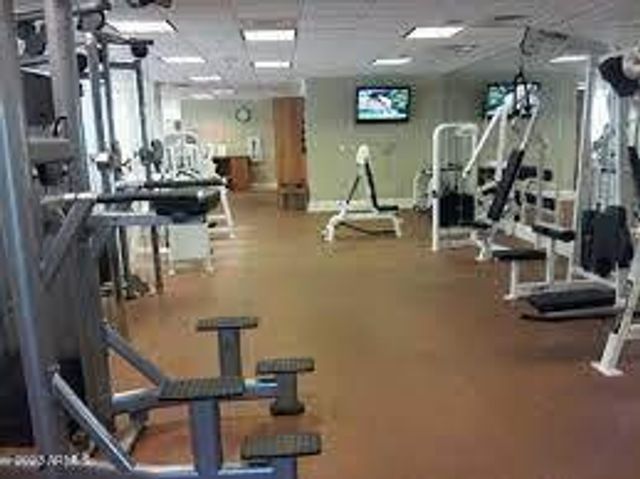 6745 N 93RD Avenue 1143, Glendale, AZ 85305