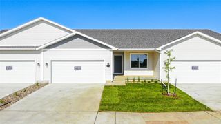 714 Caliburn Street, Pleasant Hill, IA 50327