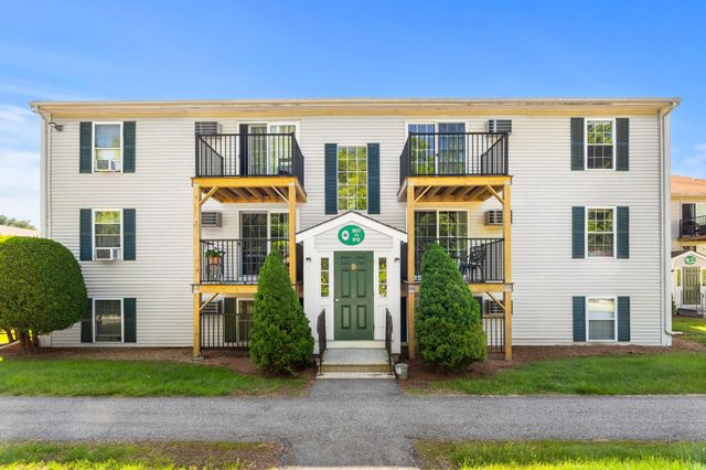 910 White Cedar Boulevard, Portsmouth, NH 03801