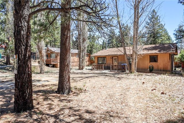 1014 Peter Avenue, Big Bear City, CA 92314