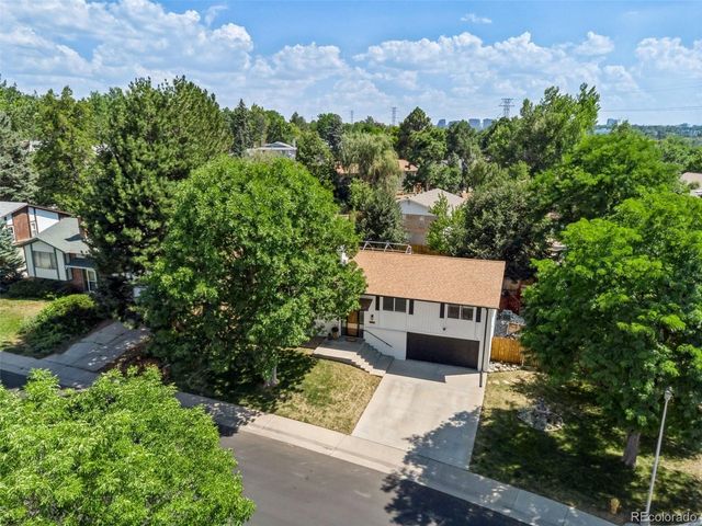 7492 E Bates Dr, Denver, CO 80231
