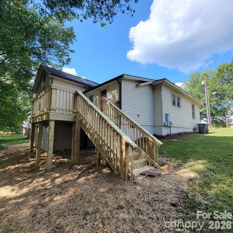 518 Milton L Taylor Street, Kannapolis, NC 28083