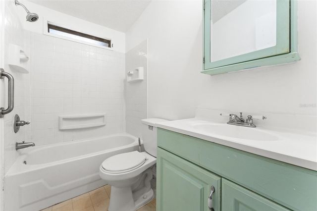 213 BOWEN ROAD, Davenport, FL 33837